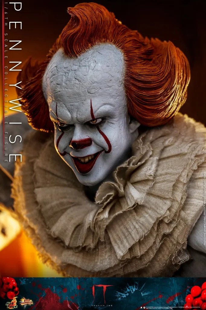 Фигурка Пеннивайза Hot Toys IT Chapter Two – Pennywise Figure (12).jpg