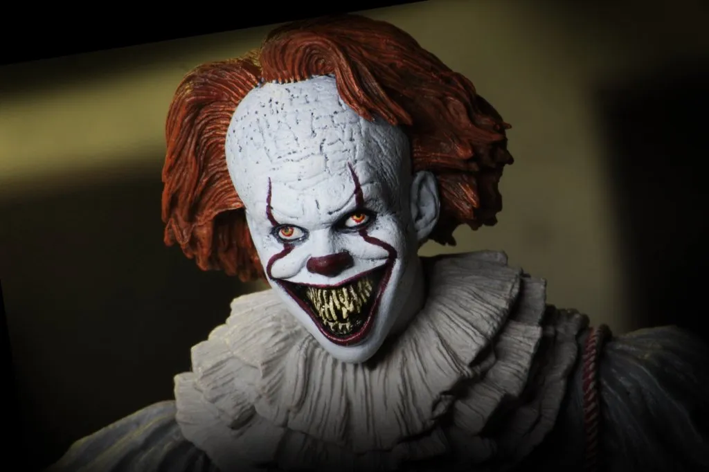 NECA-Well-House-Pennywise-010.jpg NECA-Well-House-Pennywise-010.jpg