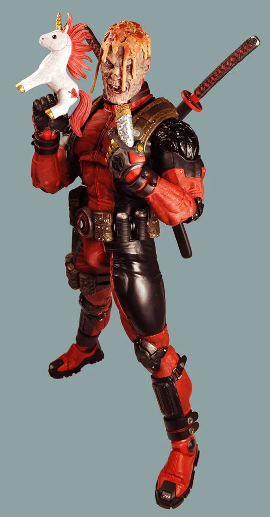 NECA-Ultimate-Deadpool-003.jpg