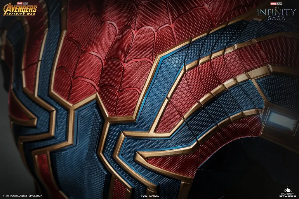 Queen-Studios-Iron-Spider-017.jpeg