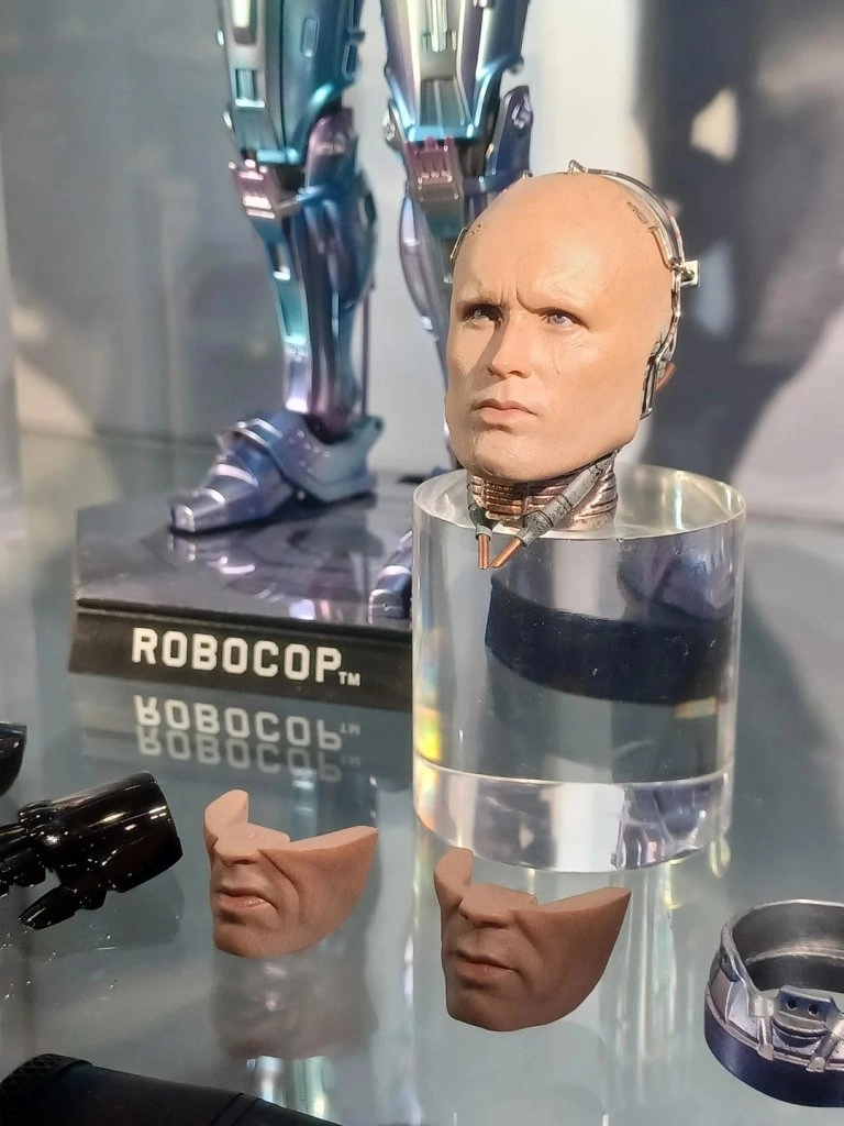 купить Фигурка Робокоп 2 — Hot Toys MMS827D74 Robocop 2 1:6 6.jpg купить Фигурка Робокоп 2 — Hot Toys MMS827D74 Robocop 2 1:6 6.jpg