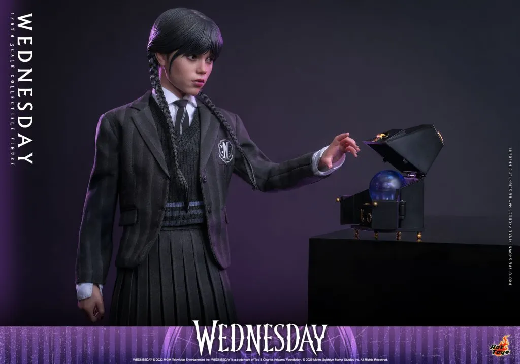 купить Фигурка Hot Toys Wednesday Addams 1:6 Figure 15.jpg купить Фигурка Hot Toys Wednesday Addams 1:6 Figure 15.jpg
