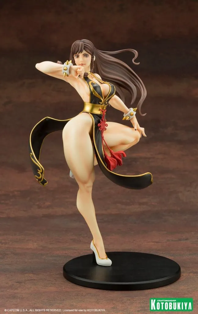Koto-Chun-Li-Battle-Costume-Statue-001.jpg