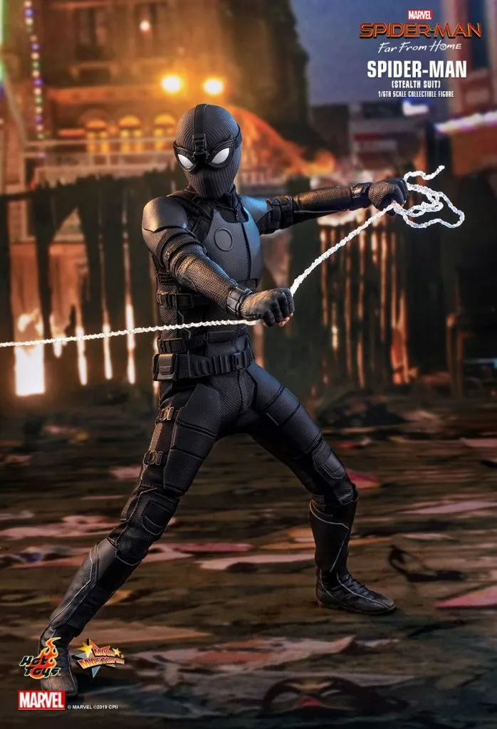 Фигурка Спайдермен Stealth Suit от Hot Toys 9.jpg Фигурка Спайдермен Stealth Suit от Hot Toys 9.jpg