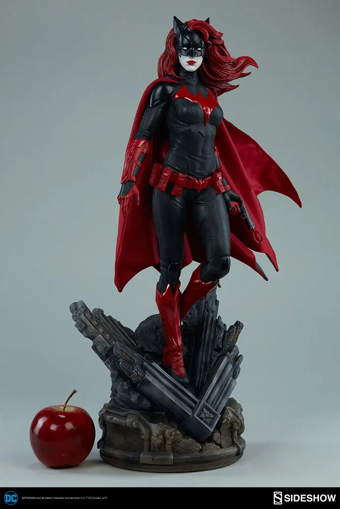 Sideshow-Batwoman-Premium-Format-Figure-007.jpg Sideshow-Batwoman-Premium-Format-Figure-007.jpg