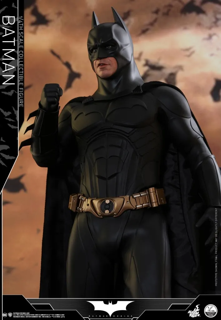 Hot-Toys-Batman-Begins-Quarter-Scale-019.jpg