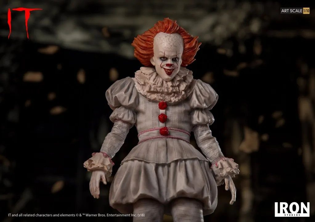 Iron-Studios-IT-2017-Pennywise-002.jpg