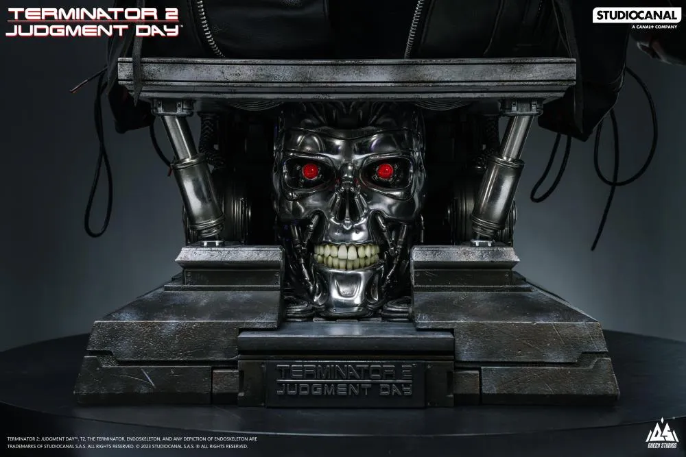 купить Terminator 2 T-800 1:1 Scale Bust BY QUEEN STUDIOS18.jpeg купить Terminator 2 T-800 1:1 Scale Bust BY QUEEN STUDIOS18.jpeg