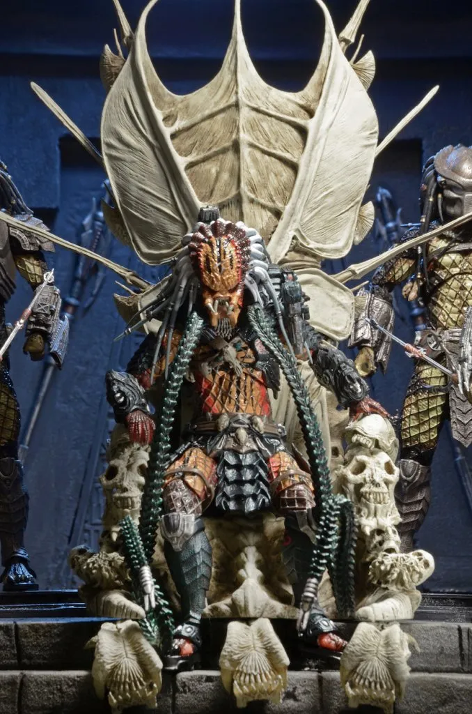 NECA-AvP-Bone-Throne-008.jpg NECA-AvP-Bone-Throne-008.jpg
