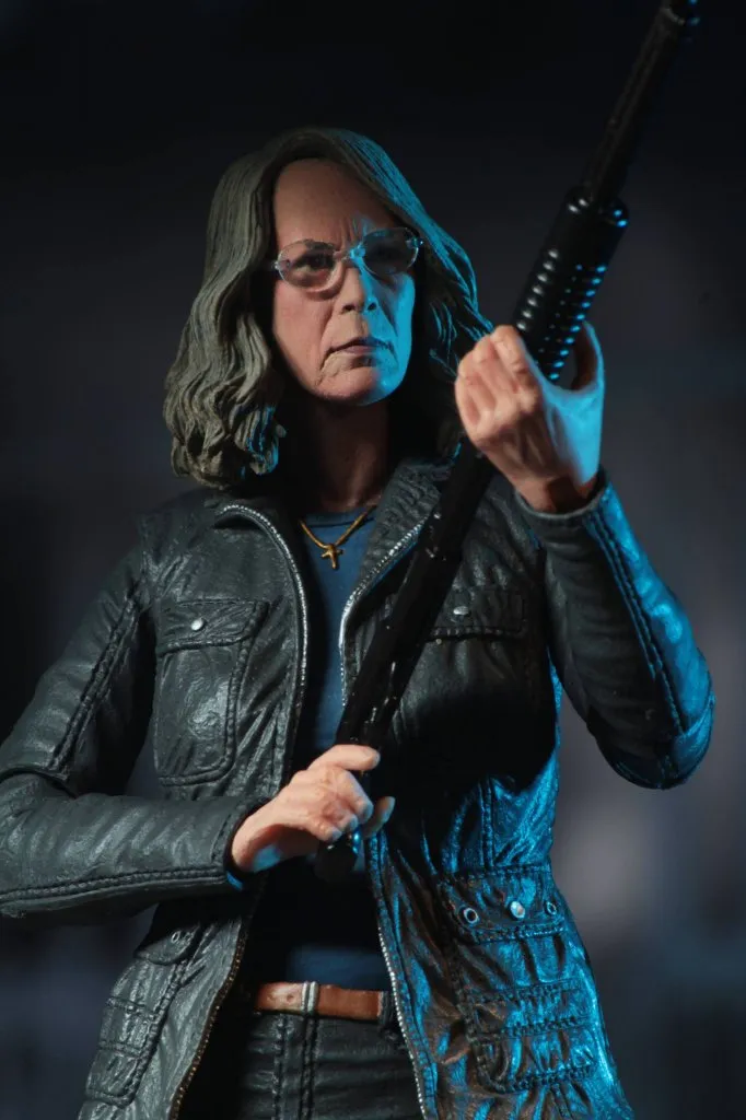 NECA-Halloween-Laurie-Strode-003.jpg NECA-Halloween-Laurie-Strode-003.jpg