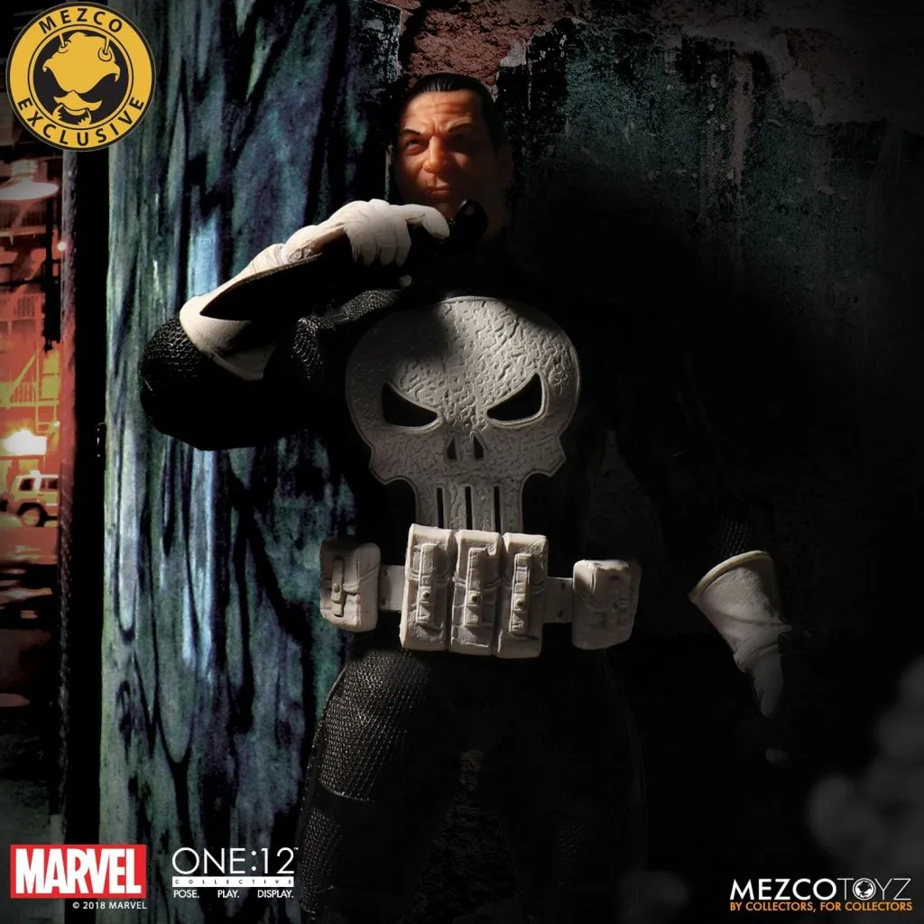 Mezco-Special-Ops-Punisher-008.jpg