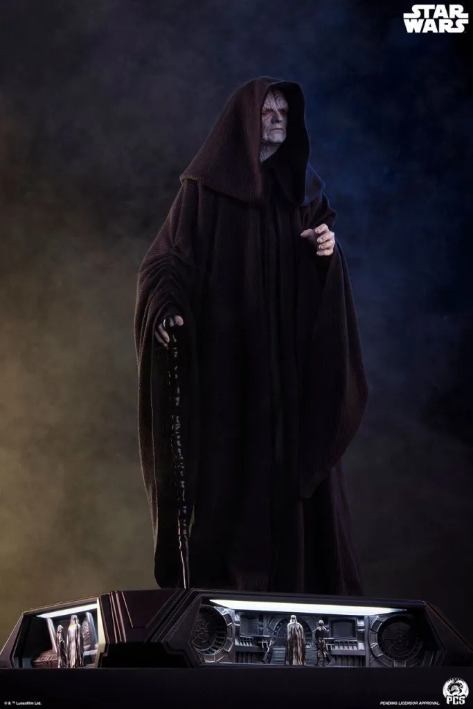 купить Фигурка Premium Collectibles Studio Emperor Palpatine 1:3 Scale Hyperreal Statue 2.jpg