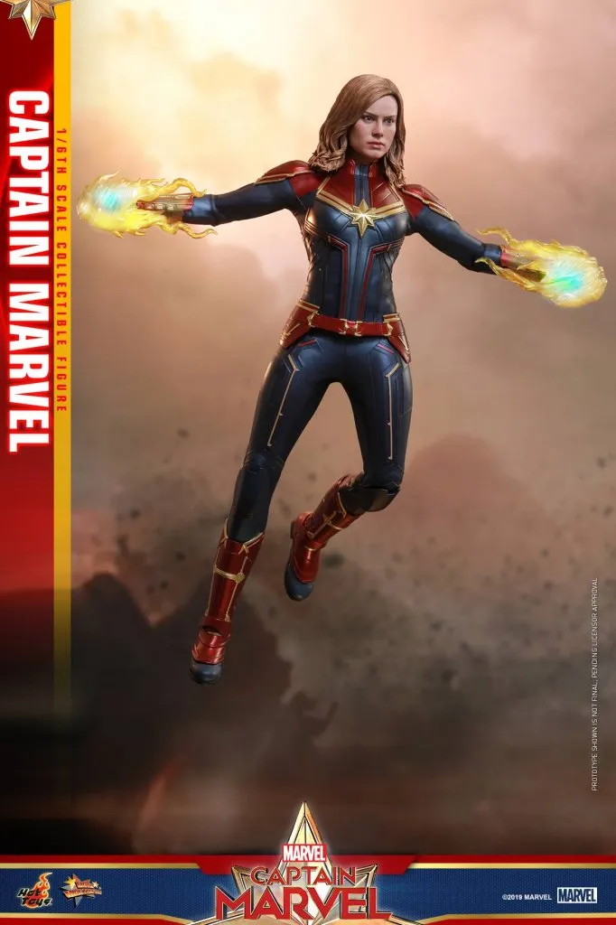 Hot-Toys-Captain-Marvel-Figure-013.jpg Hot-Toys-Captain-Marvel-Figure-013.jpg