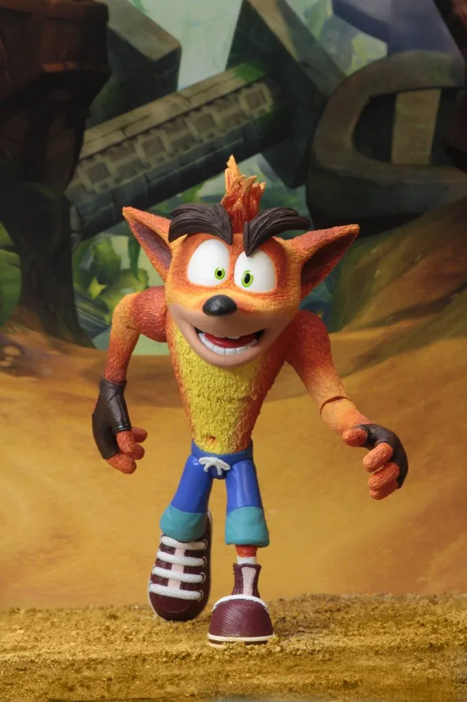 NECA-Crash-Bandicoot-Figure-003.jpg NECA-Crash-Bandicoot-Figure-003.jpg
