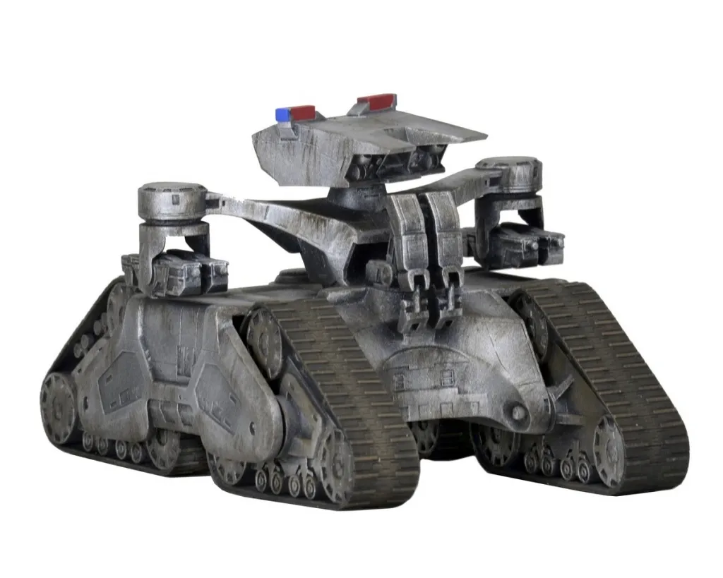 Cinemachines-Terminator-2-Hunter-Killer-Tank-004.jpg