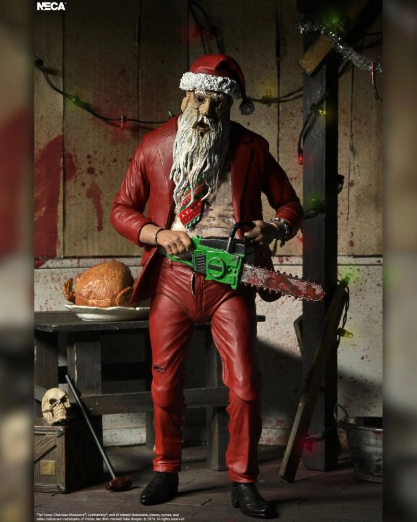 купить Фигурка Ultimate Santa Leatherface — Neca Texas Chainsaw Massacre Figure 2.jpg