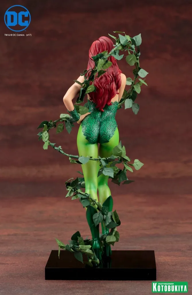 Poison-Ivy-Mad-Lovers-Statue-005.jpg
