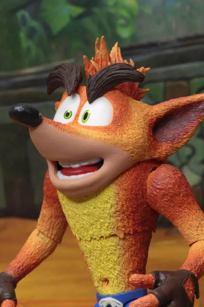 NECA-Crash-Bandicoot-Figure-006.jpg NECA-Crash-Bandicoot-Figure-006.jpg