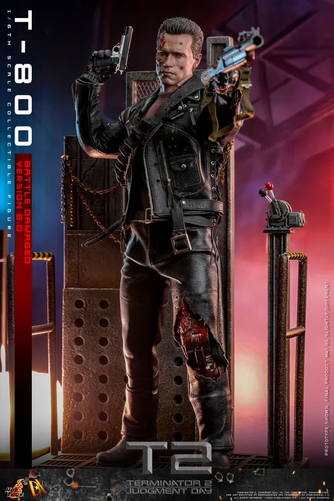 купить Фигурка Terminator 2 DX46 — Hot Toys Battle Damaged T-800V2 1:6 21.jpg