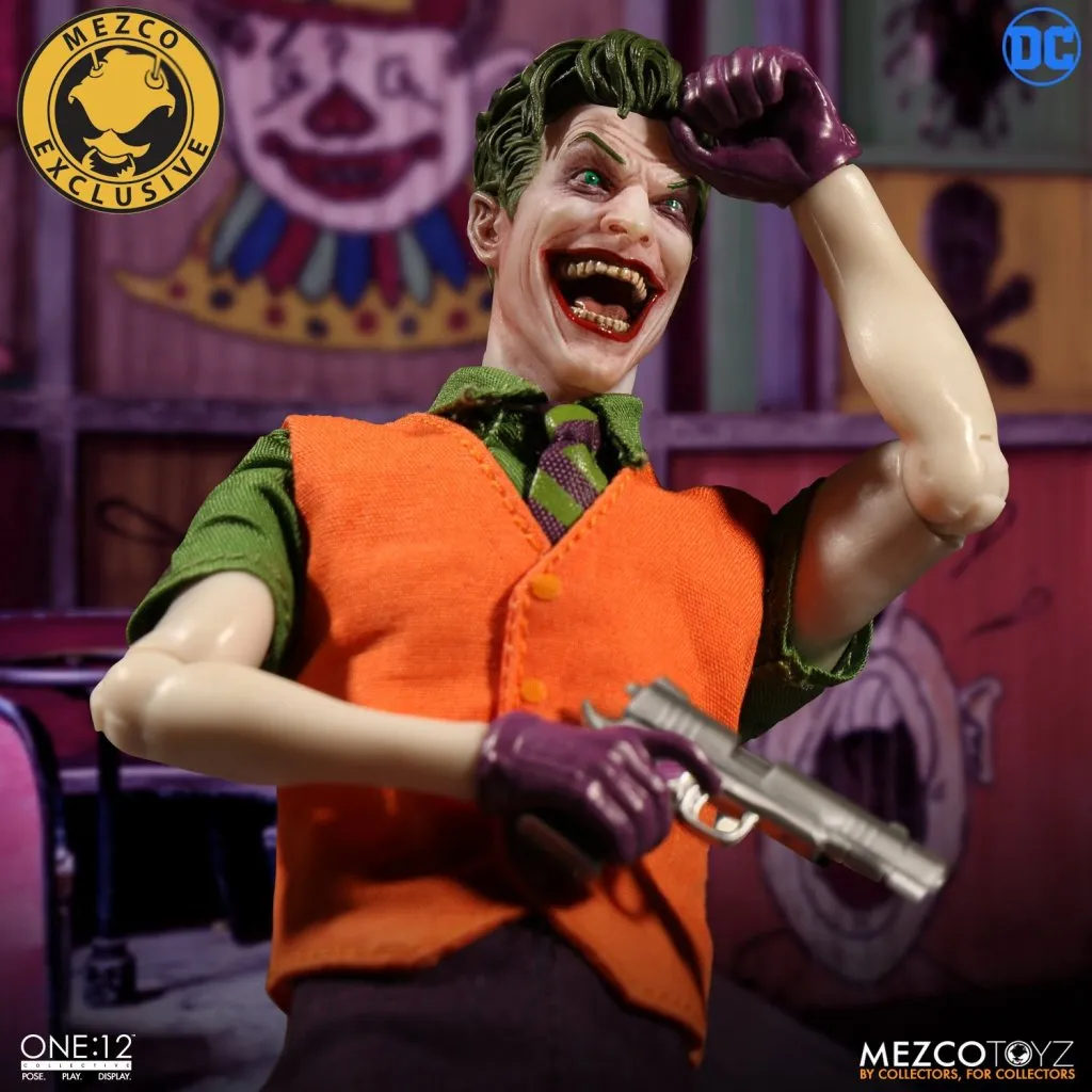 Mezco-Exclusive-DLX-Joker-018.jpg