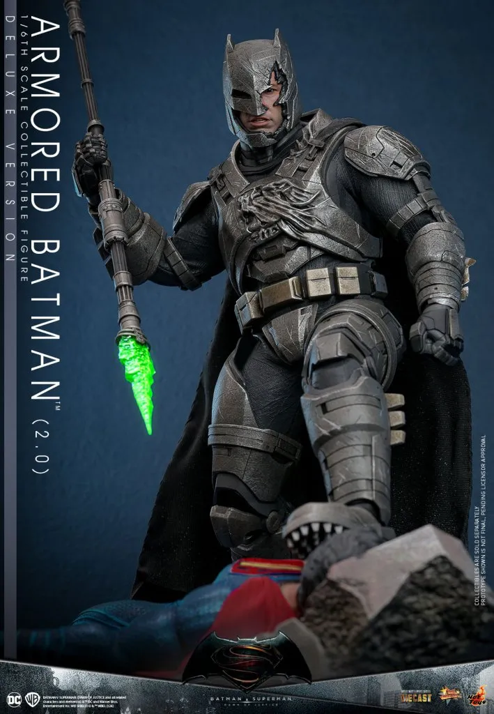 купить Фигурка Hot Toys MMS743D63 Batman v Superman Dawn of Justice Armored Batman 2.0 1:6 Deluxe Version 6.jpg