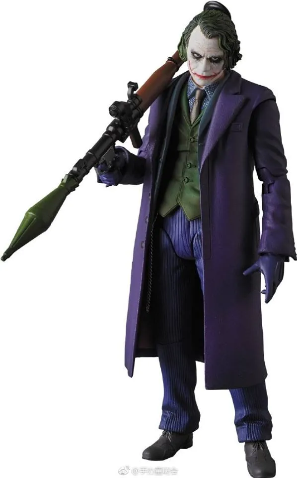 MAFEX-Dark-Knight-Joker-2.0-Version-003.png