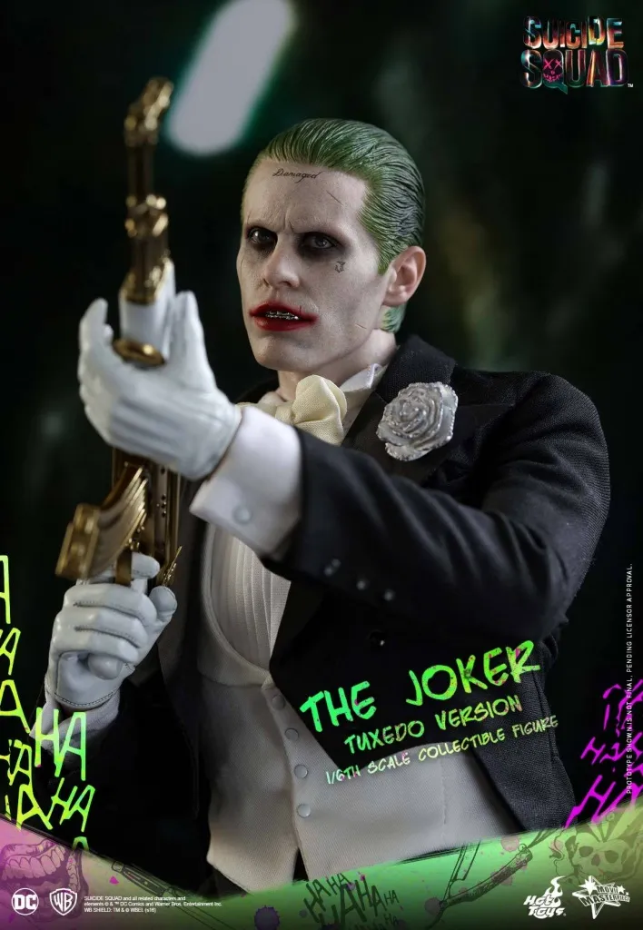 Suicide-Squad-The-Joker-Tuxedo-Version-003.jpg