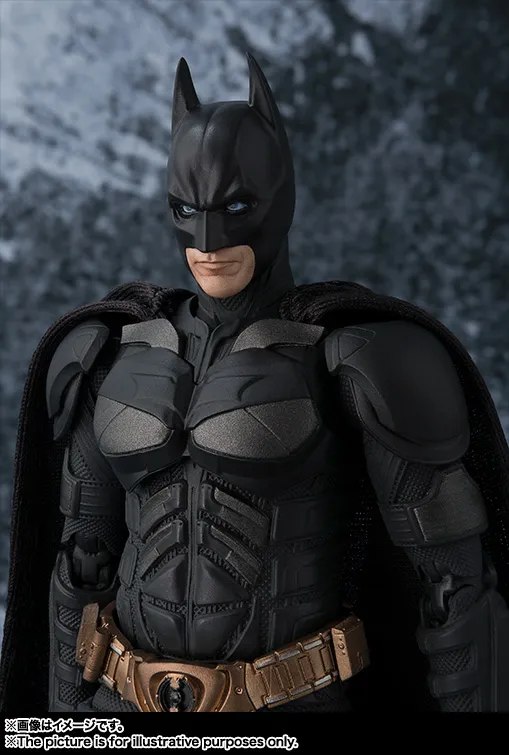 Dark-Knight-SH-Figuarts-Batman-002.jpg Dark-Knight-SH-Figuarts-Batman-002.jpg