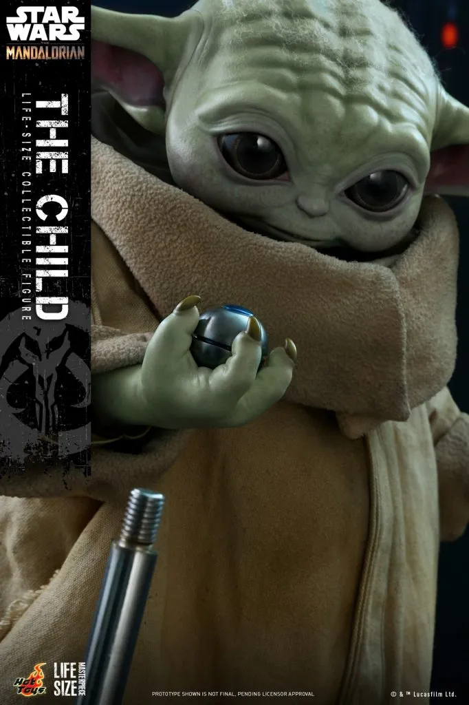 Фигурка Малыш Йода — Hot Toys LMS013 The Child Mandalorian Life-Size (5).jpg Фигурка Малыш Йода — Hot Toys LMS013 The Child Mandalorian Life-Size (5).jpg