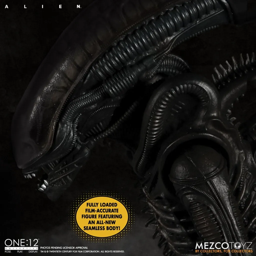 Фигурка Чужой — Mezco Alien One 12 Collective 1.jpeg