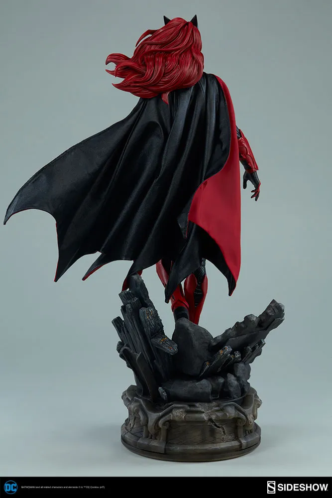 Sideshow-Batwoman-Premium-Format-Figure-010.jpg Sideshow-Batwoman-Premium-Format-Figure-010.jpg