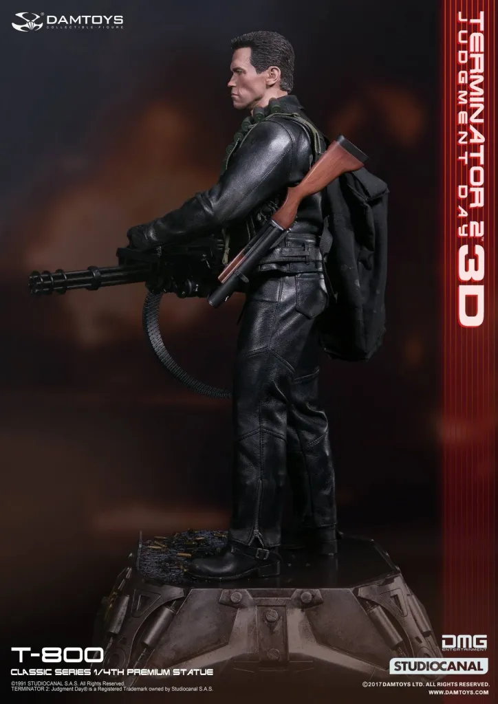 Damtoys-T2-T-800-Statue-013.jpg