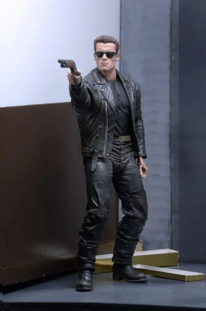 Terminator-2-3D-T-800-Figure-005.jpg
