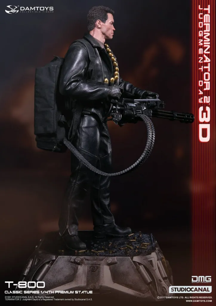 Damtoys-T2-T-800-Statue-011.jpg
