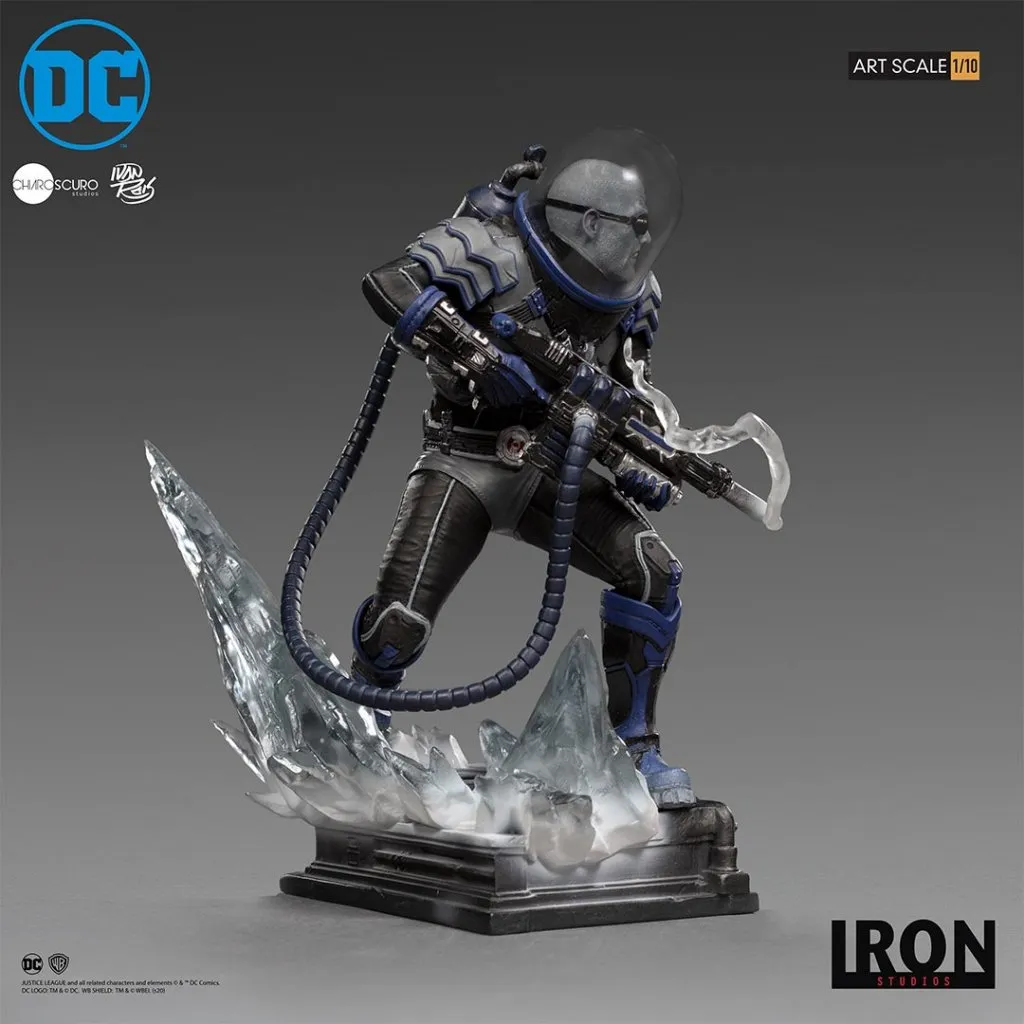 Iron Studios Mr. Freeze Art Scale 110 – DC Comics by Ivan Reis (8).jpg