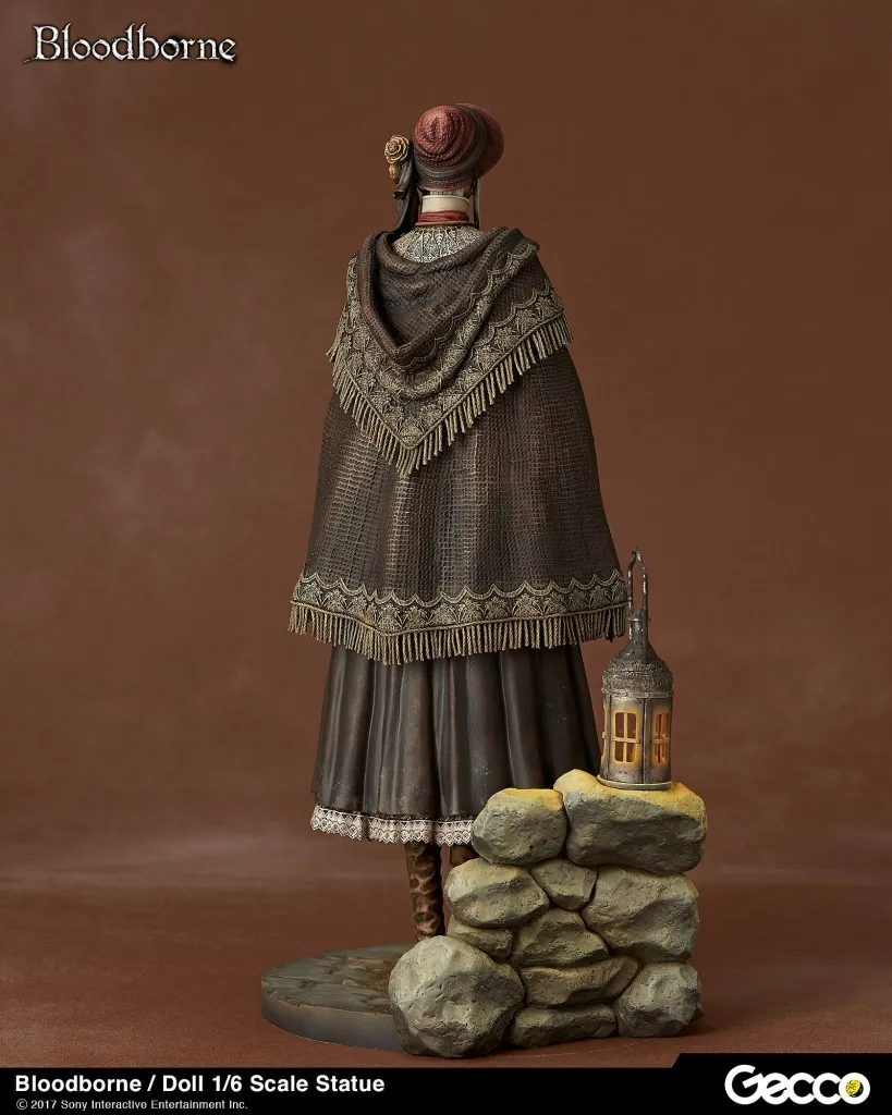 Gecco-Bloodborne-Doll-Statue-006.jpg