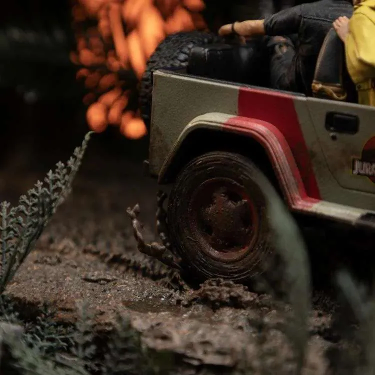 купить Фигурка Jurassic park demi art t-rex attacks 1:20 statue 7.jpg