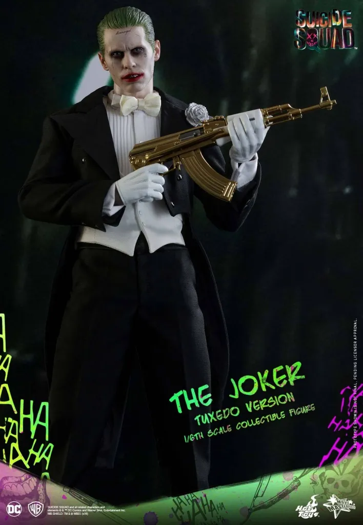 Suicide-Squad-The-Joker-Tuxedo-Version-013.jpg