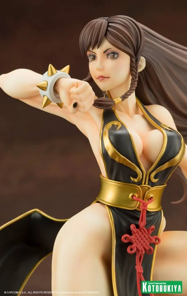 Koto-Chun-Li-Battle-Costume-Statue-006.jpg