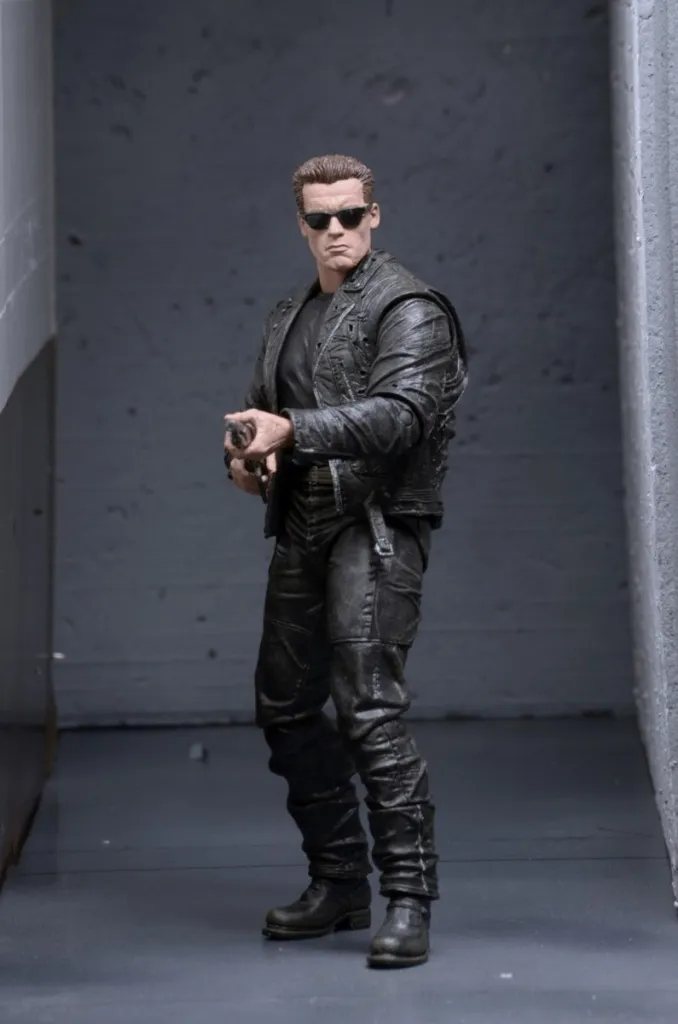 Terminator-2-3D-T-800-Figure-016.jpg