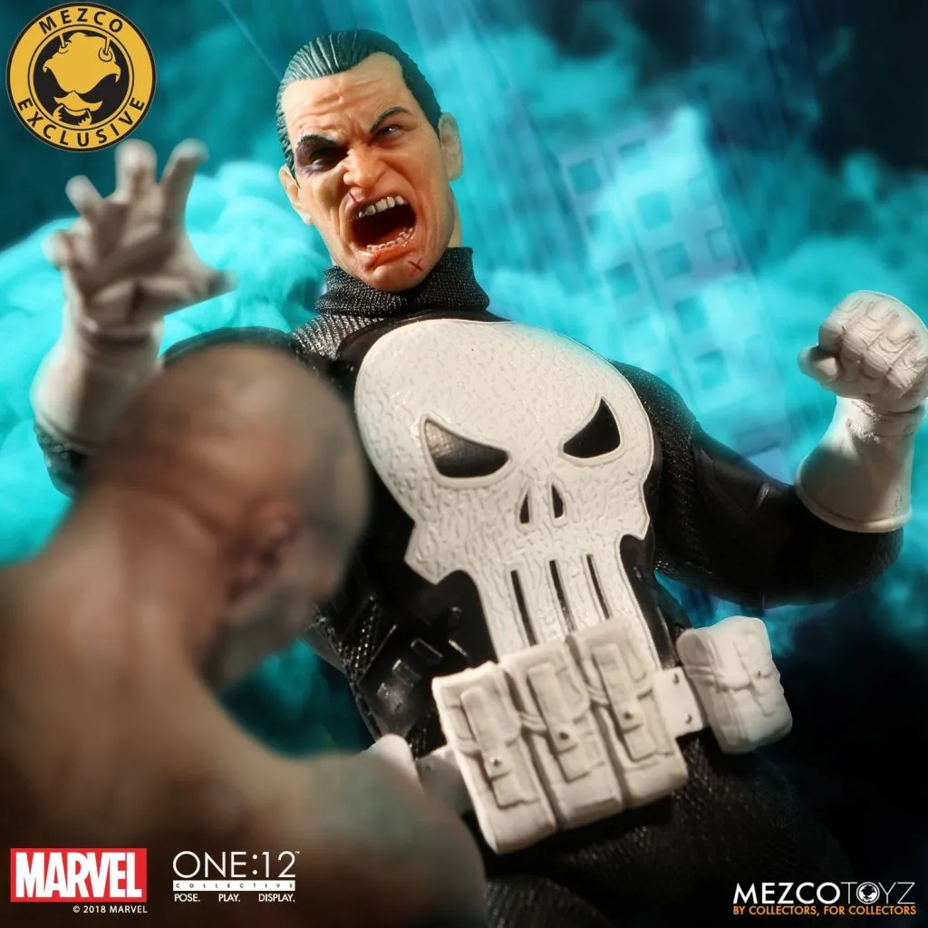 Mezco-Special-Ops-Punisher-005.jpg