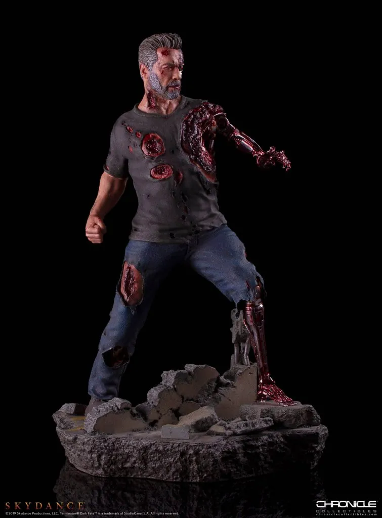 Terminator-Dark-Fate-T-800-Statue-002.jpg Terminator-Dark-Fate-T-800-Statue-002.jpg