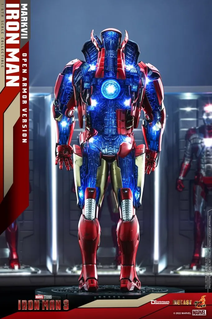 Hot-Toys-Open-Armor-Iron-Man-005.jpeg Hot-Toys-Open-Armor-Iron-Man-005.jpeg