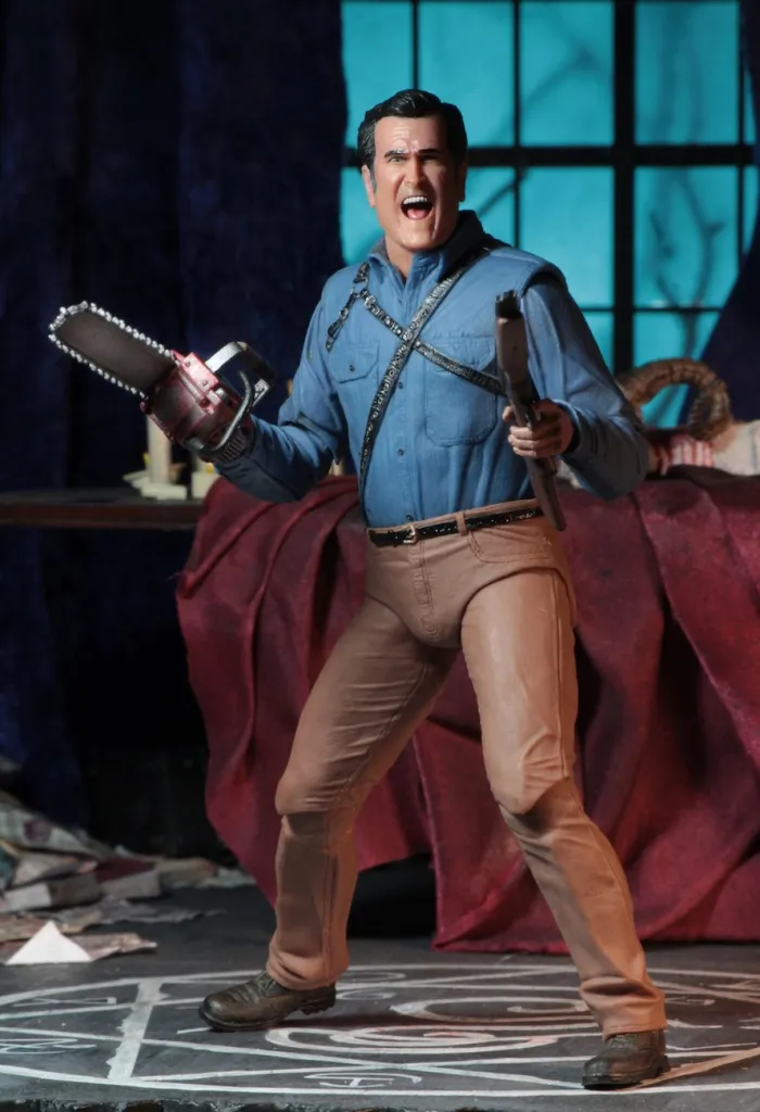 Ash-vs-Evil-Dead-Ultimate-Hero-Ash-015.jpg
