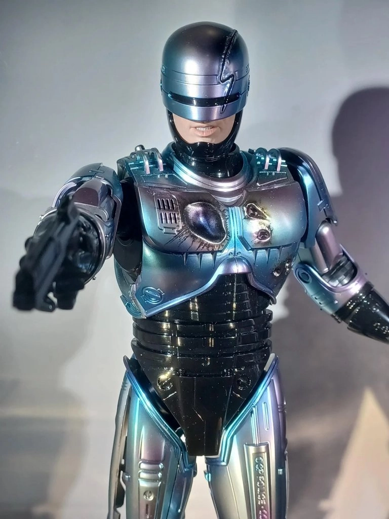 купить Фигурка Робокоп 2 — Hot Toys MMS827D74 Robocop 2 1:6 4.jpg купить Фигурка Робокоп 2 — Hot Toys MMS827D74 Robocop 2 1:6 4.jpg