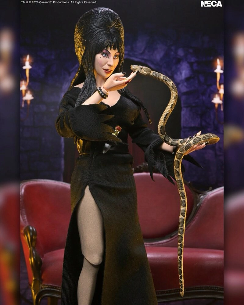 купить Фигурка Эльвира NECA Ultimate Elvira 7” Scale Action Figure 4.jpg