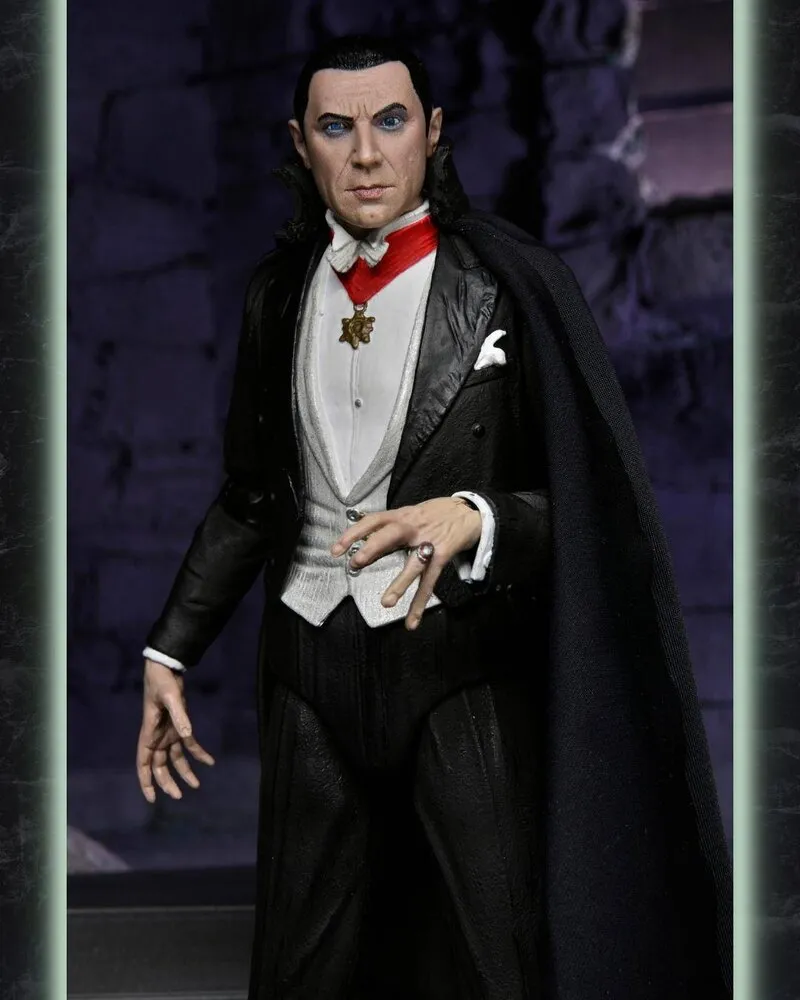 Купить Фигурка Dracula Transylvania — Neca Universal Monsters Ultimate Color7.jpeg