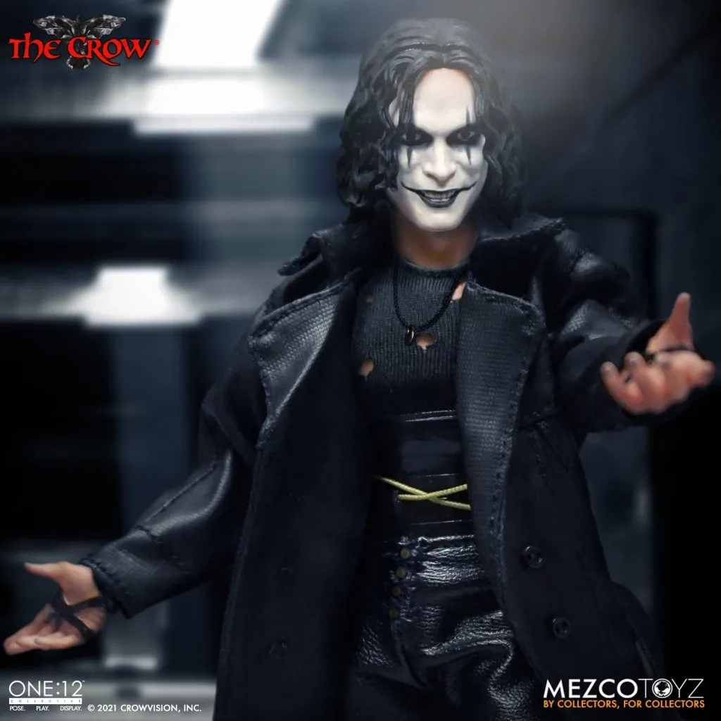 Фигурка Ворон — Mezco The Crow One 12 Collective 2.jpeg