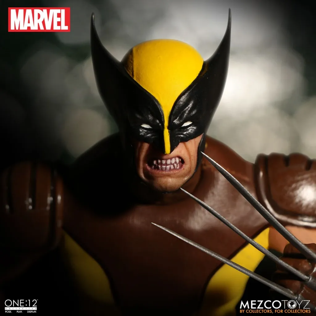 MezcoOne12-Collective-Wolverine-007.jpg