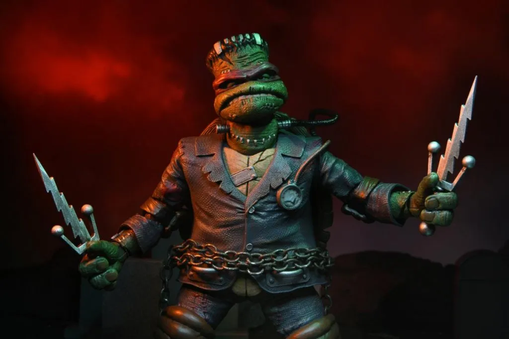 Фигурка Ultimate Raphael as Frankenstein Monster — Neca Universal Monsters x Teenage Mutant Ninja Turtles 2.jpeg